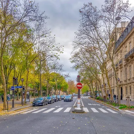 Gros Caillou - Grenelle 2bdr *